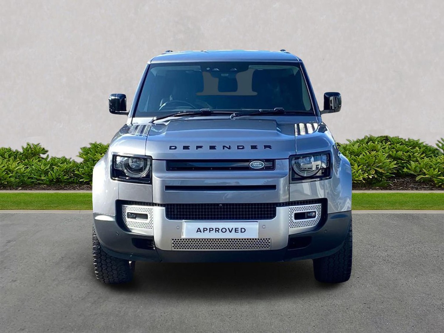 Used Land Rover Defender 2021 for sale - 76418231: Photo 7