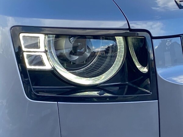Used Land Rover Defender 2023 for sale - 76030482: Photo 17