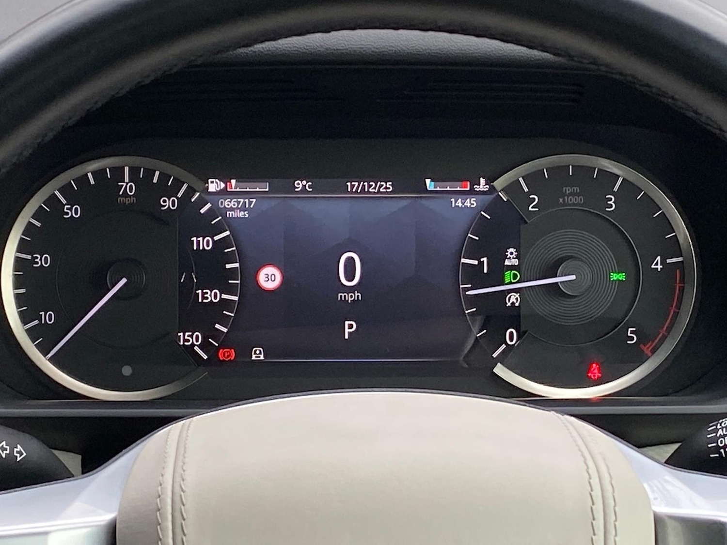 Used Land Rover Discovery 2022 for sale - 77487715: Photo 16