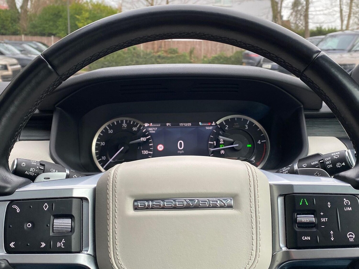 Used Land Rover Discovery 2022 for sale - 77487715: Photo 28