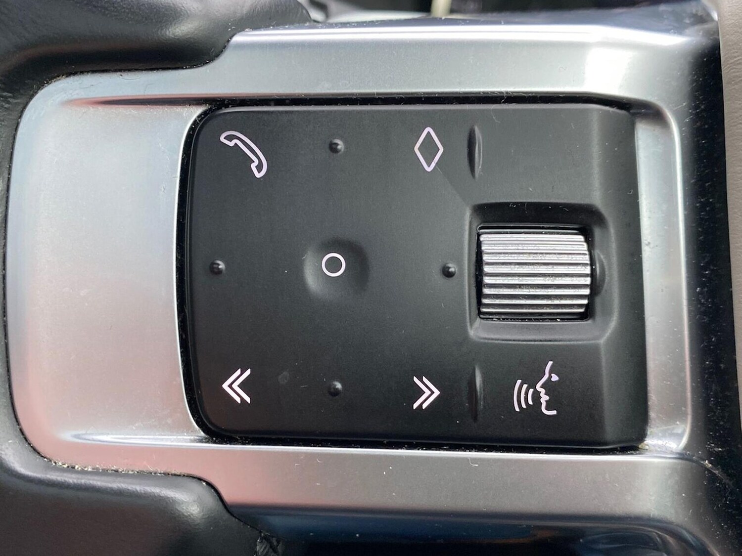 Used Land Rover Discovery 2022 for sale - 77487715: Photo 29