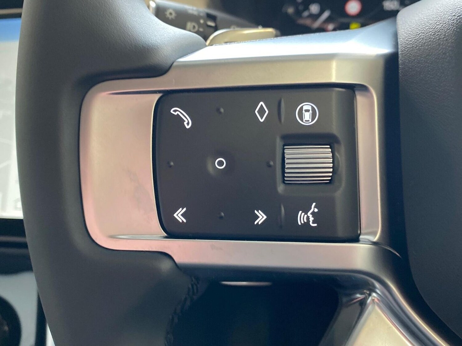 Used Land Rover Discovery 2026 for sale - 78194051: Photo 24