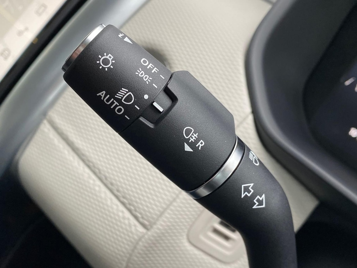 Used Land Rover Discovery 2026 for sale - 78194051: Photo 26