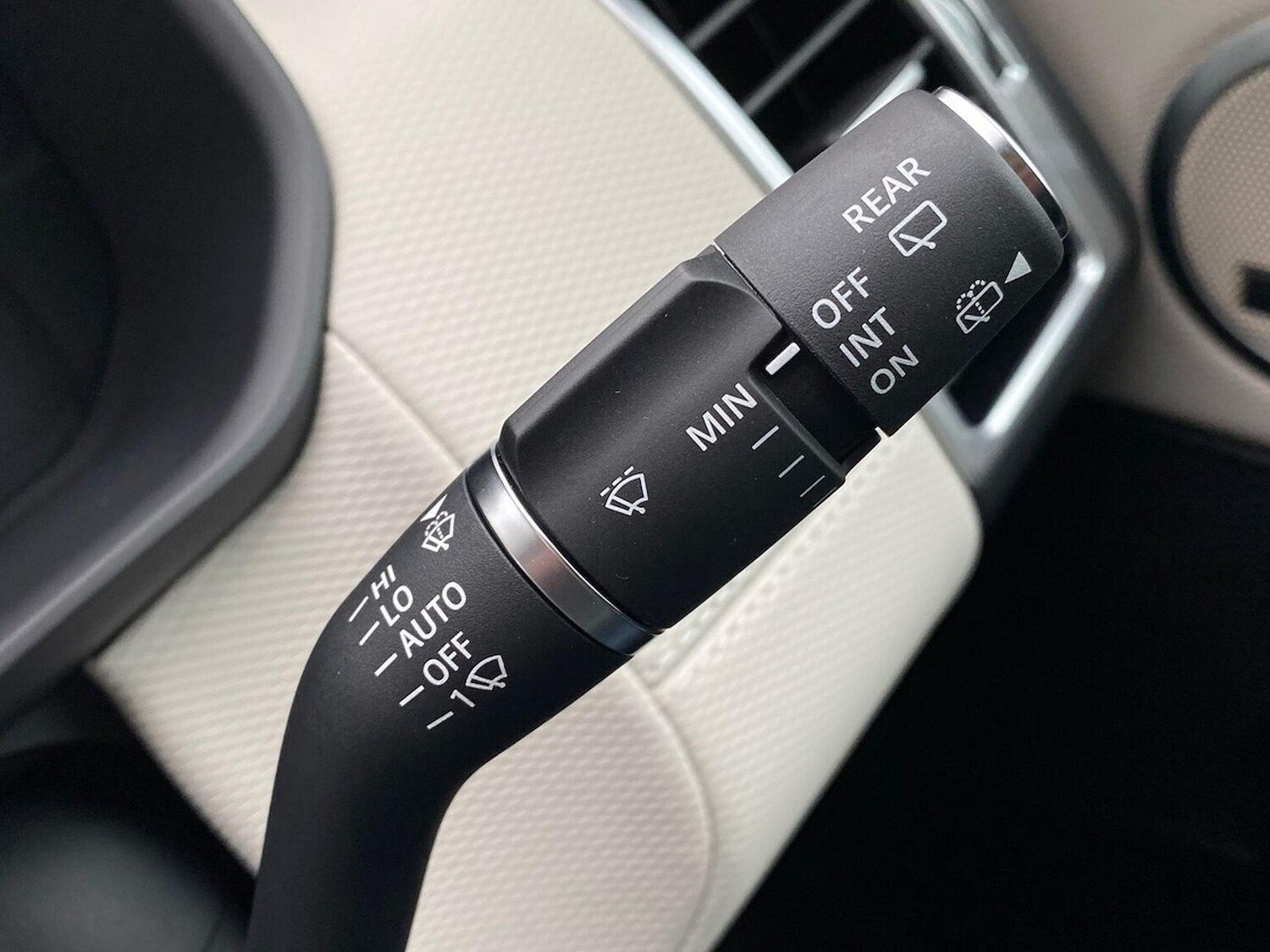 Used Land Rover Discovery 2026 for sale - 78194051: Photo 27