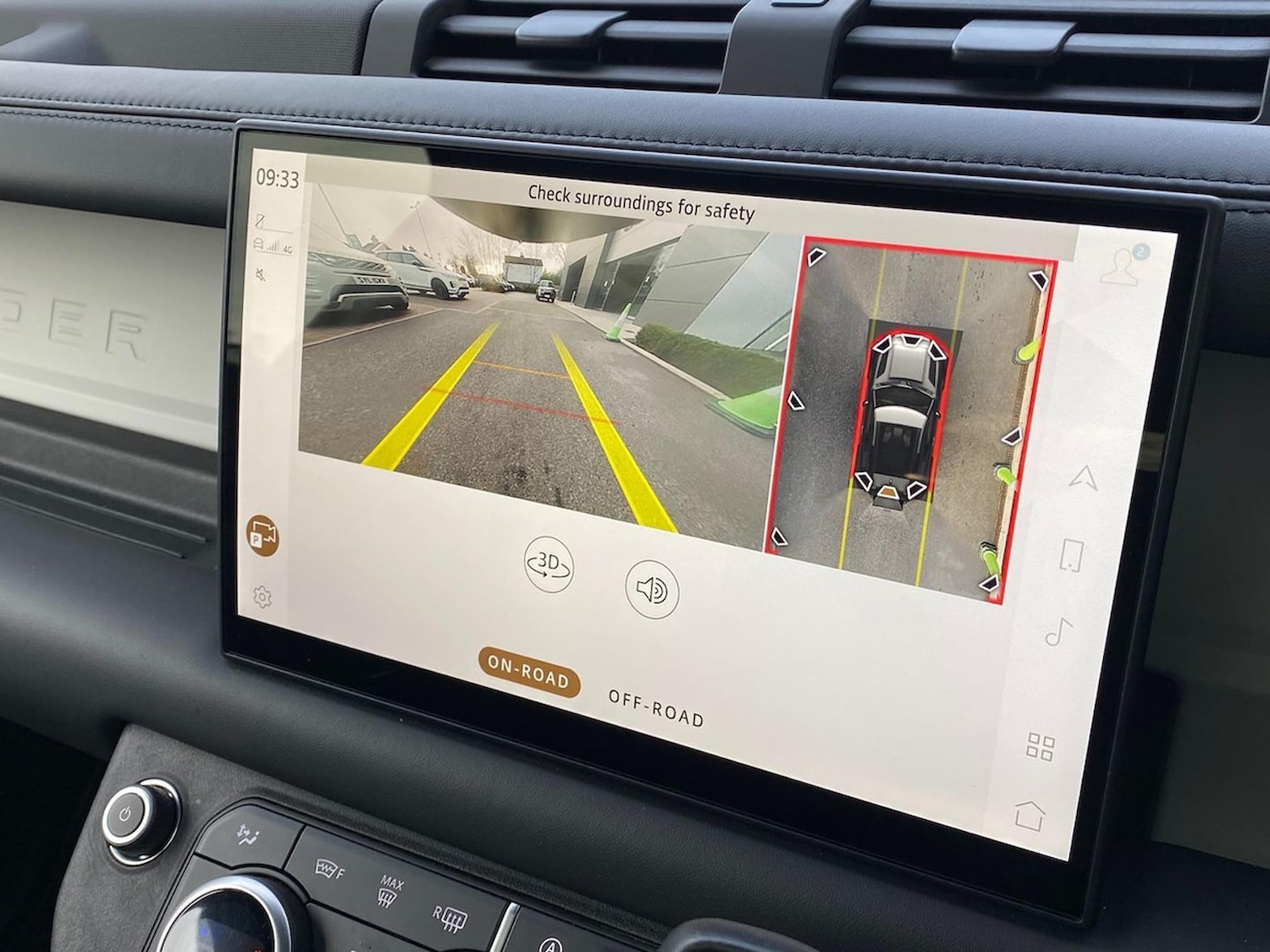 Used Land Rover Defender 2025 for sale - 76920107: Photo 12