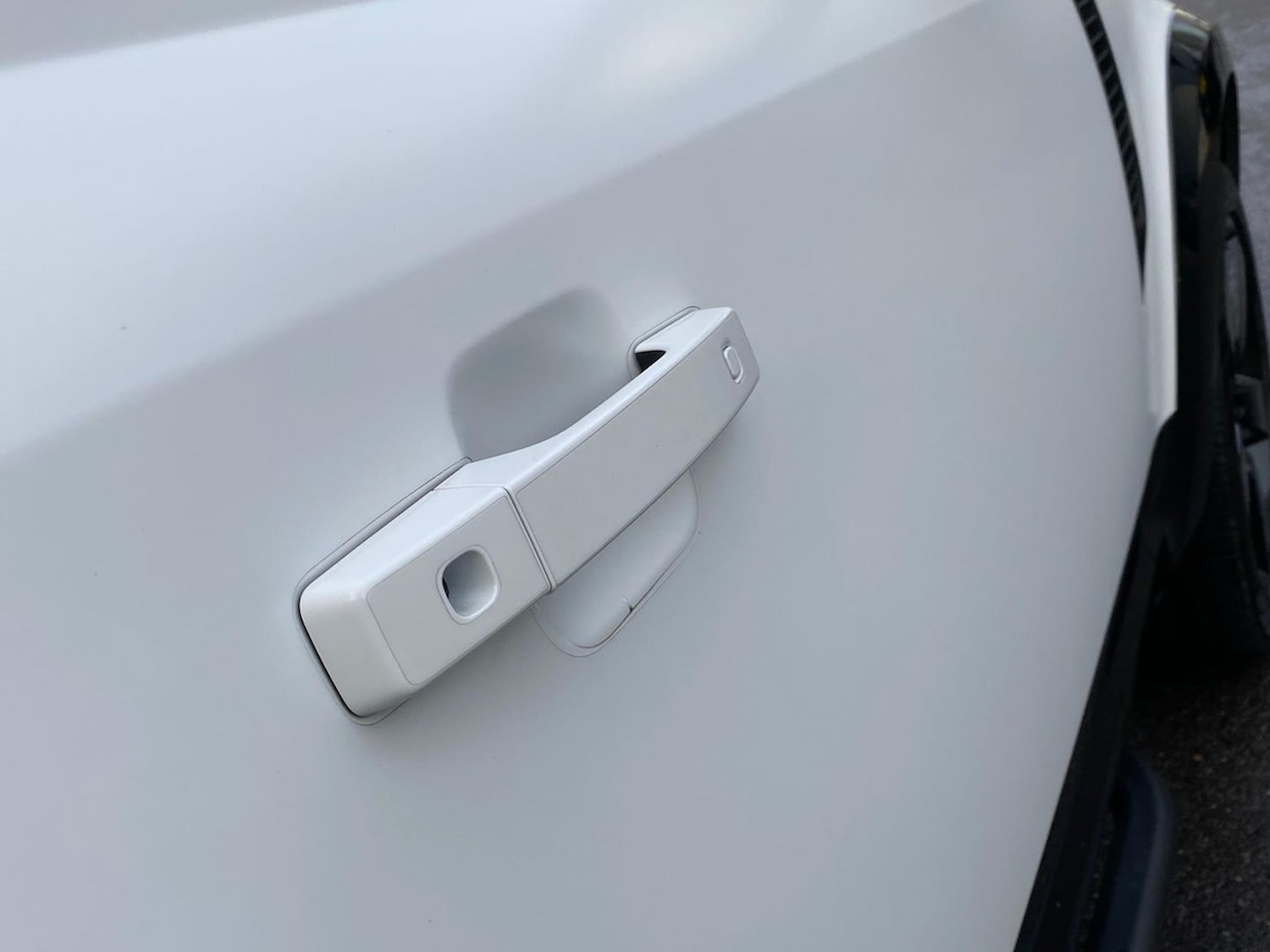 Used Land Rover Defender 2025 for sale - 76920107: Photo 21