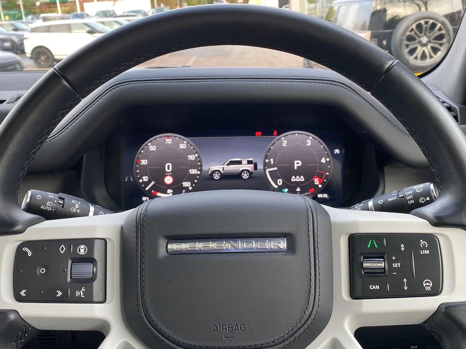 Used Land Rover Defender 2025 for sale - 76920107: Photo 29