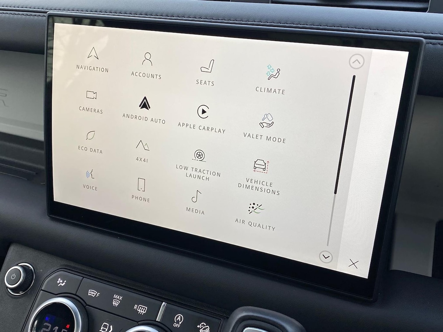 Used Land Rover Defender 2025 for sale - 76920107: Photo 35