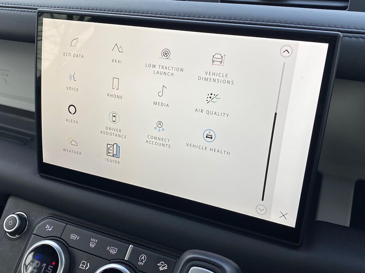 Used Land Rover Defender 2025 for sale - 76920107: Photo 36