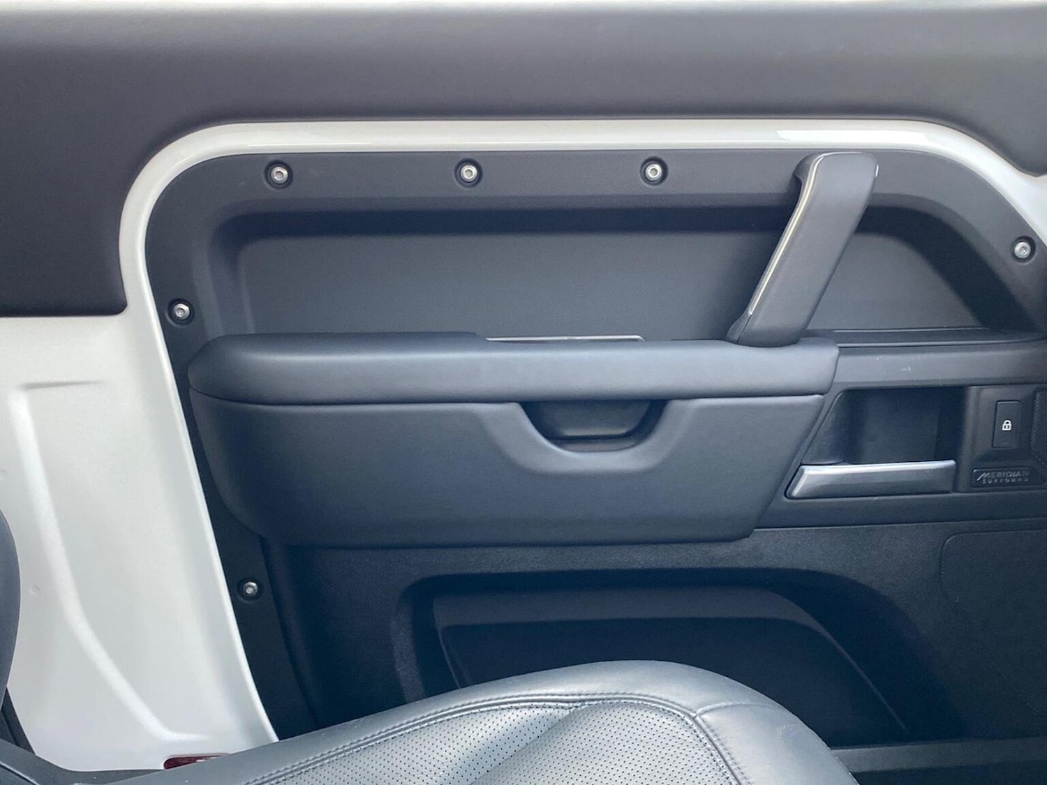 Used Land Rover Defender 2025 for sale - 76920107: Photo 42