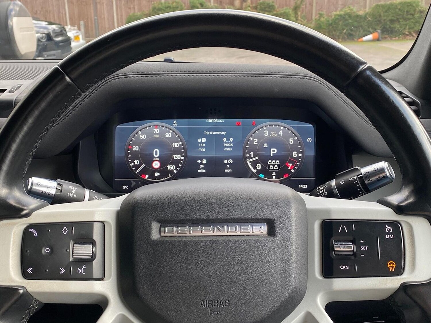 Used Land Rover Defender 2022 for sale - 77707413: Photo 25