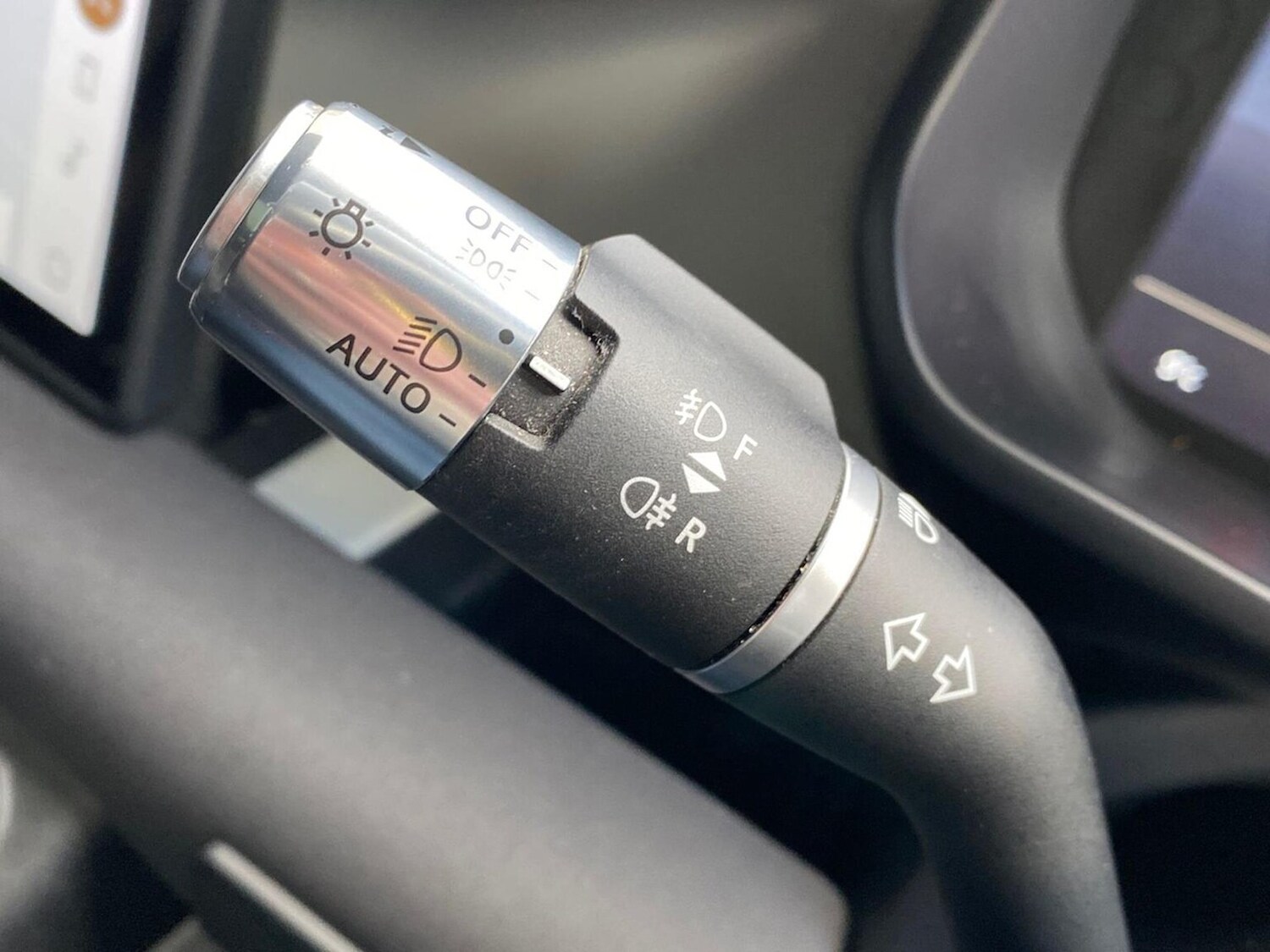 Used Land Rover Defender 2022 for sale - 77707413: Photo 28