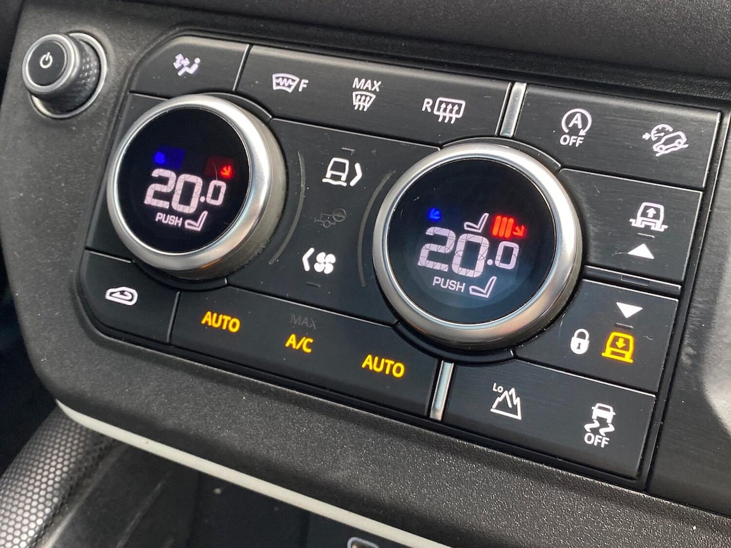 Used Land Rover Defender 2022 for sale - 77707413: Photo 36