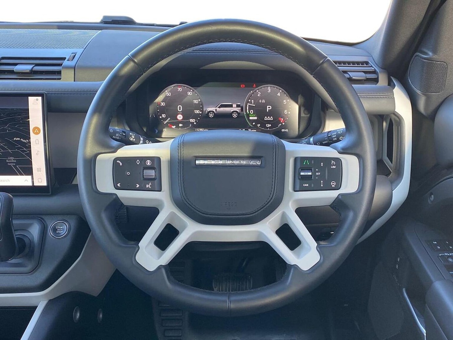 Used Land Rover Defender 2024 for sale - 78176498: Photo 17