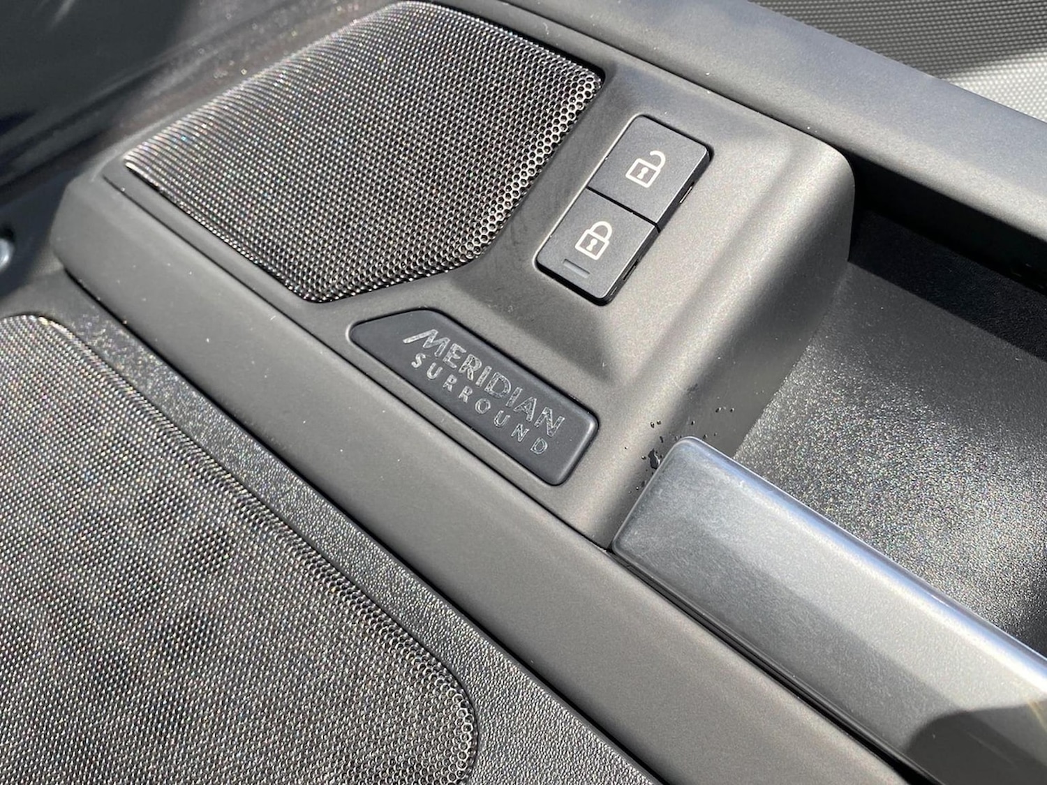 Used Land Rover Defender 2024 for sale - 78176498: Photo 26