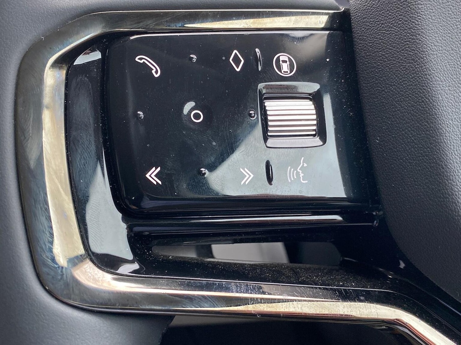 Used Land Rover Range Rover Evoque 2024 for sale - 76920083: Photo 28