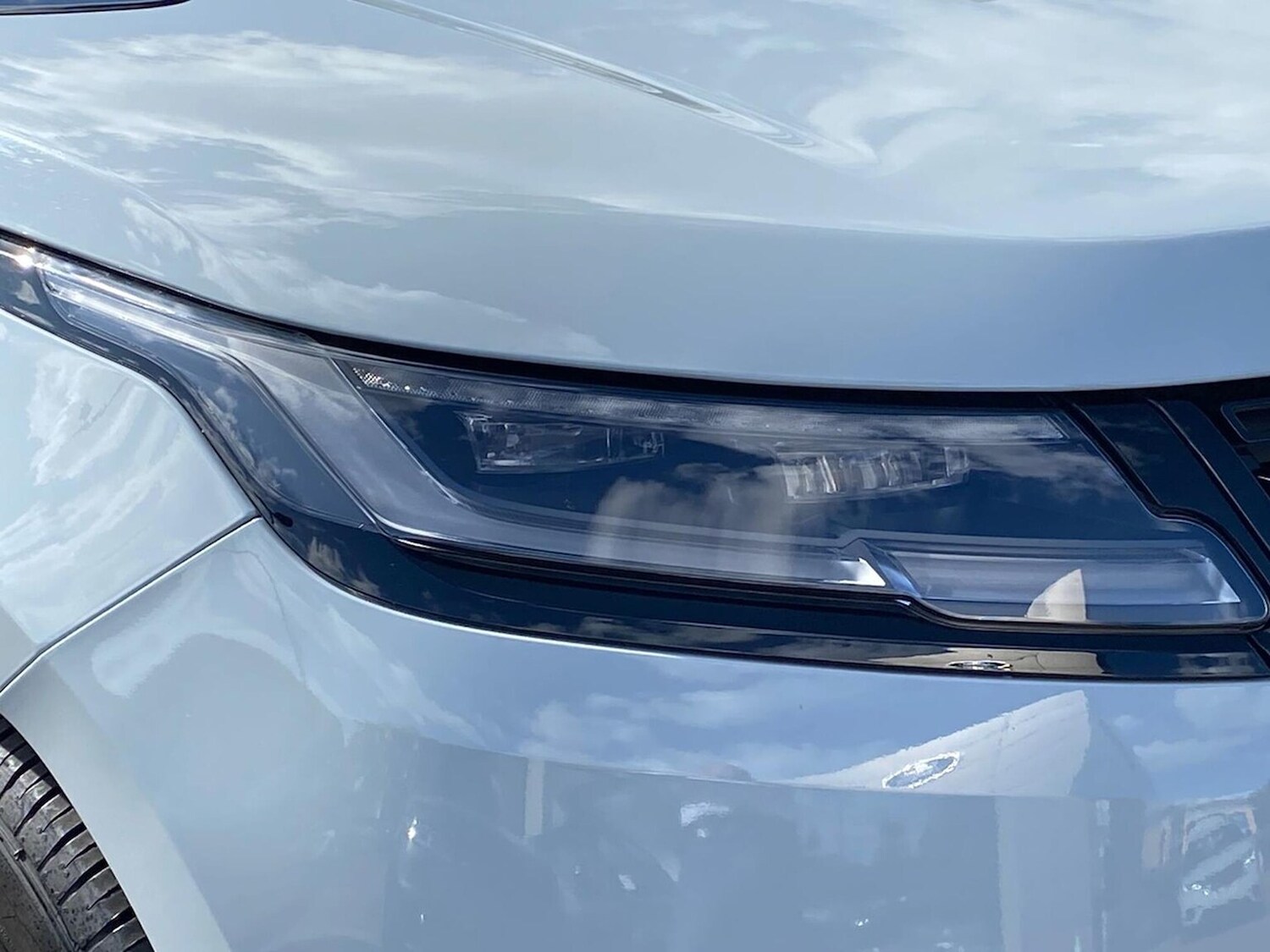Used Land Rover Range Rover Velar 2025 for sale - 76030488: Photo 17