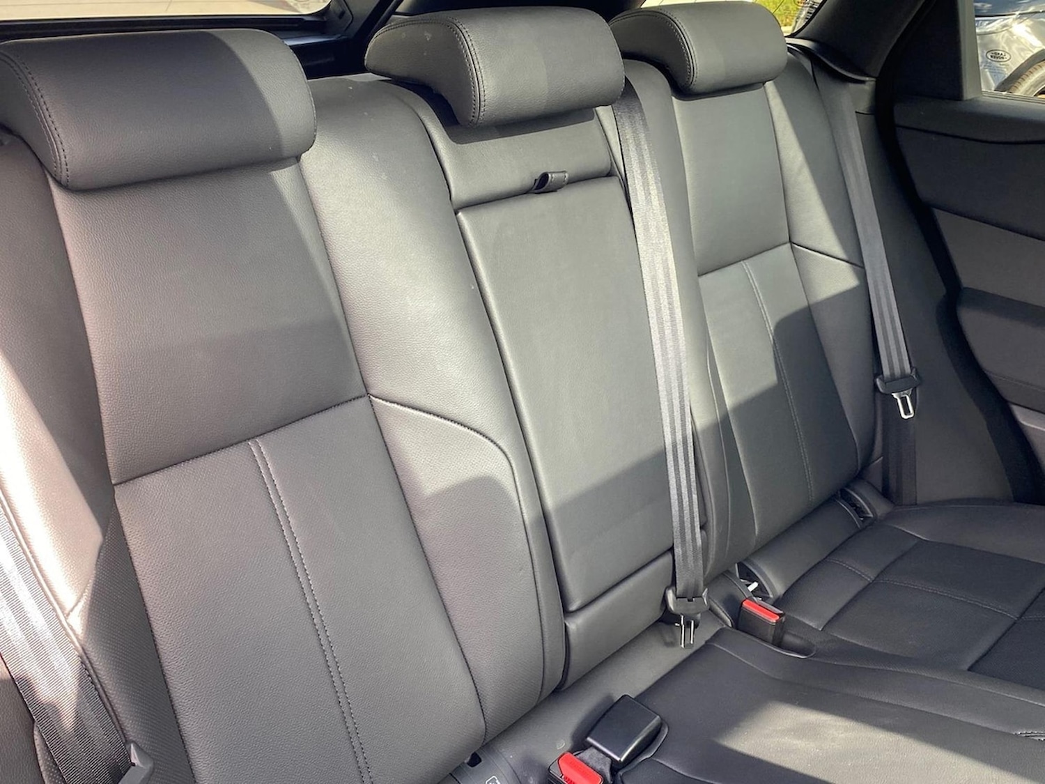 Used Land Rover Range Rover Velar 2025 for sale - 76030488: Photo 21