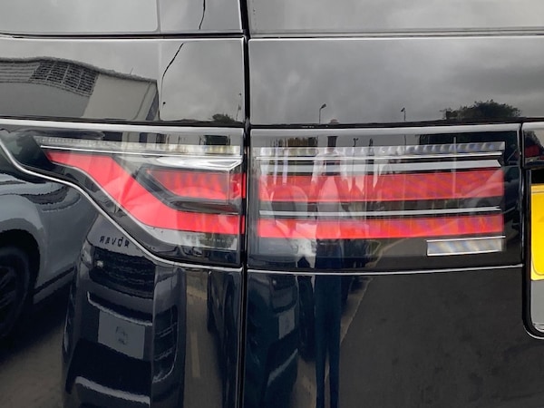 Used Land Rover Discovery 2023 for sale - 76252642: Photo 19