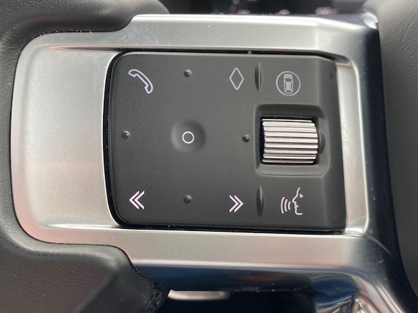 Used Land Rover Discovery 2023 for sale - 76252642: Photo 24