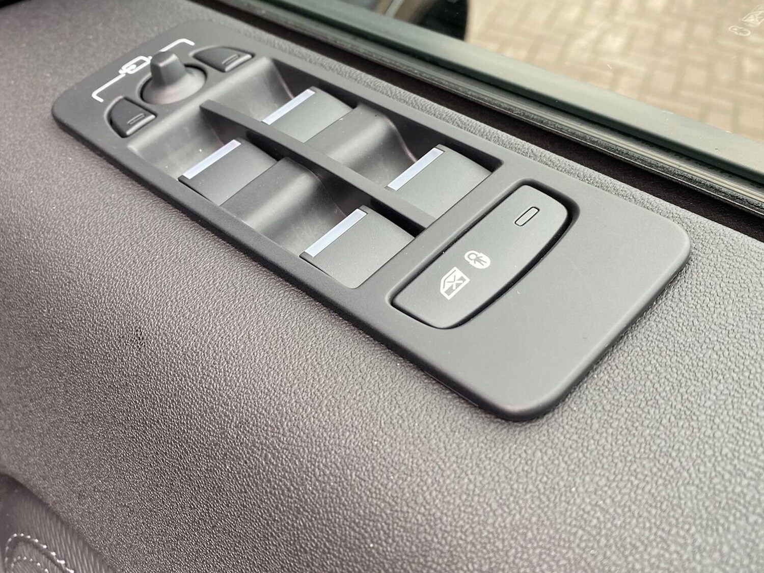 Used Land Rover Discovery Sport 2024 for sale - 78193925: Photo 24