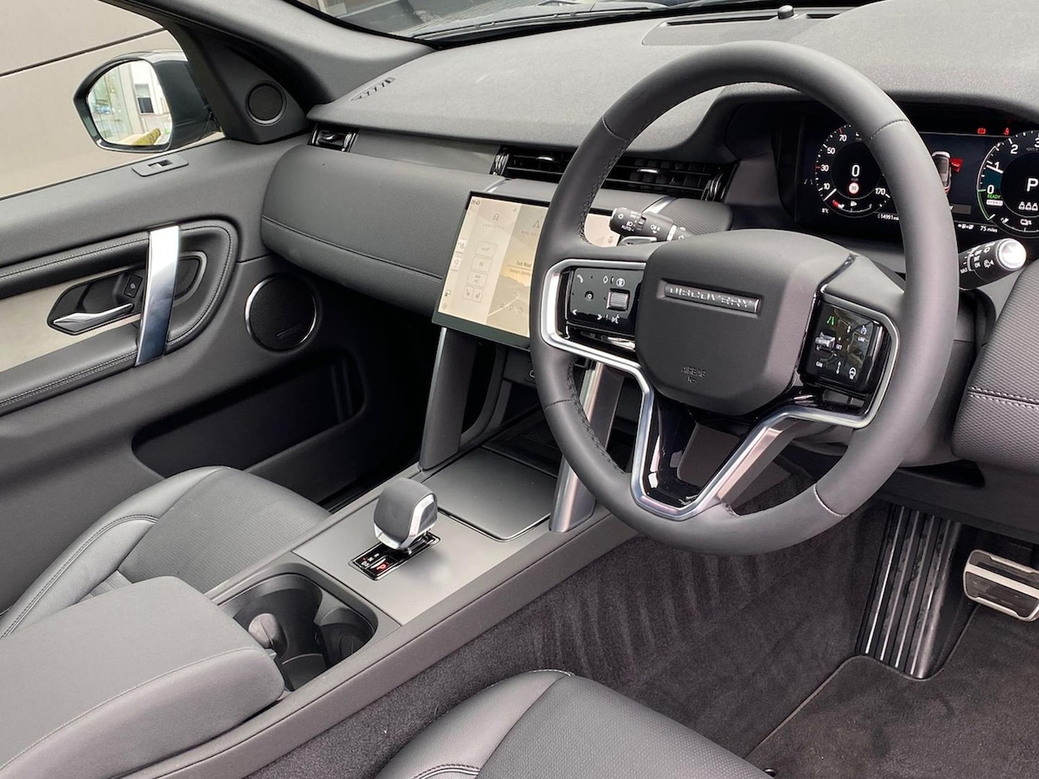 Used Land Rover Discovery Sport 2024 for sale - 78193925: Photo 27