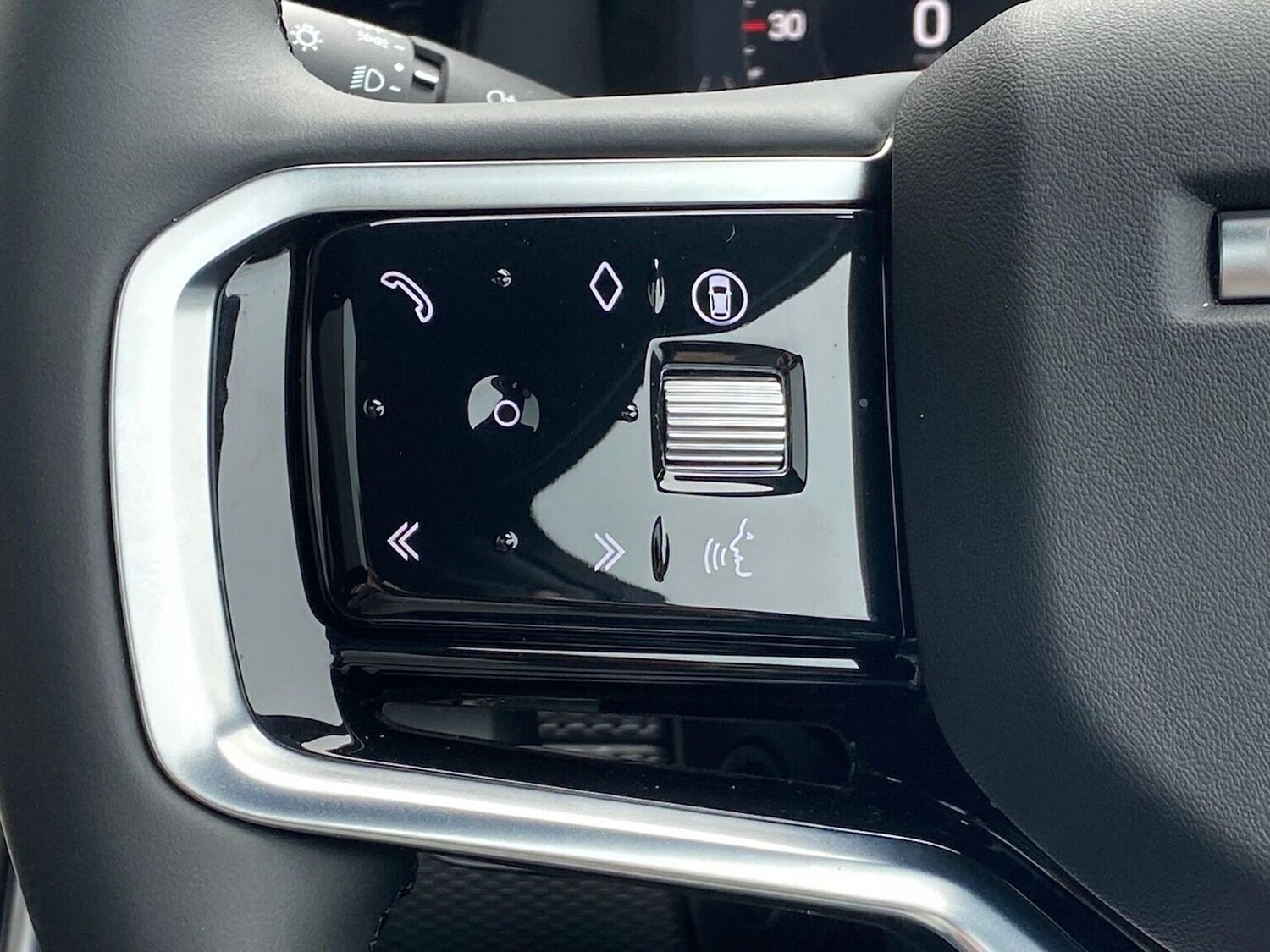 Used Land Rover Discovery Sport 2024 for sale - 78193925: Photo 39