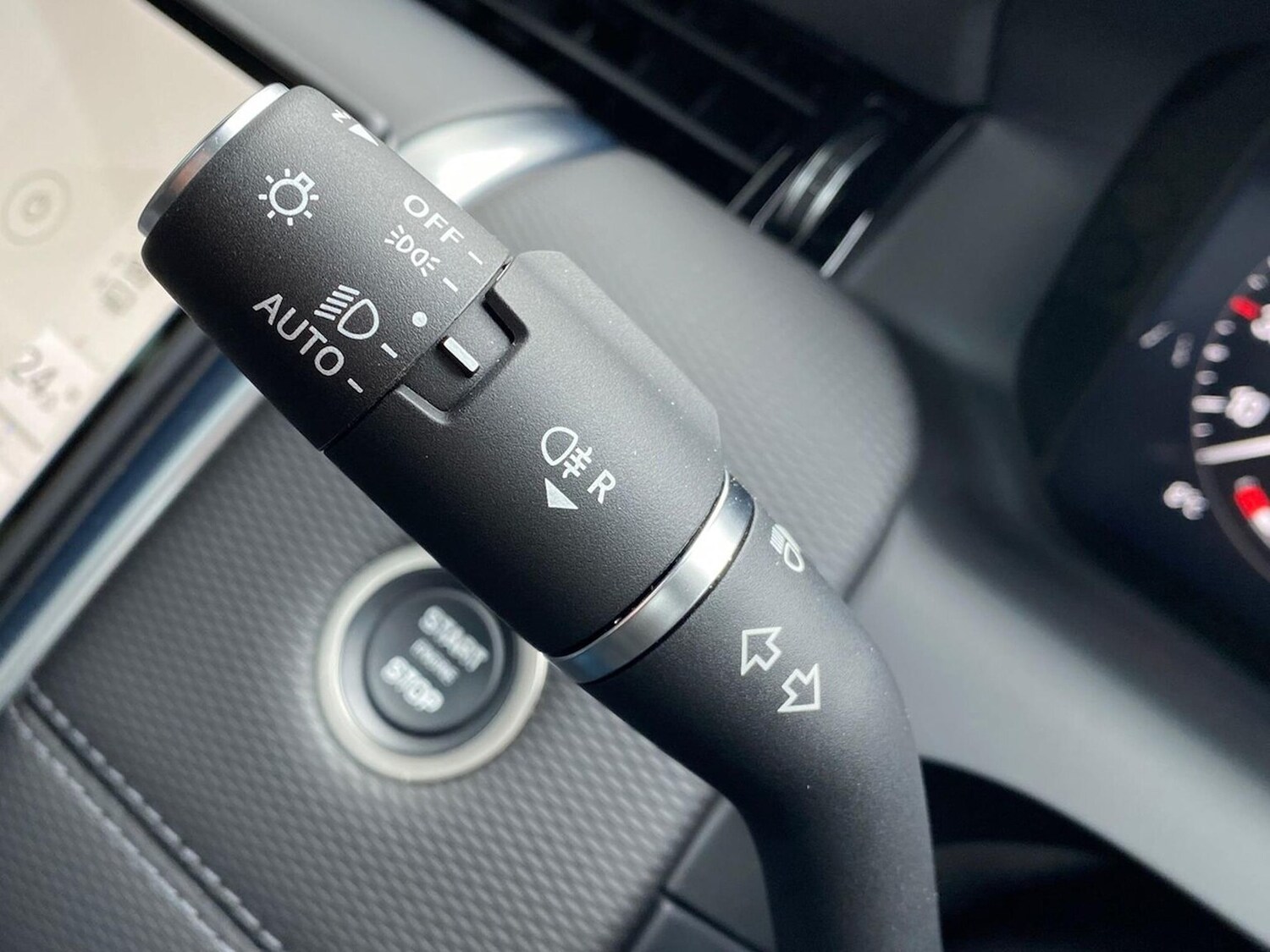 Used Land Rover Discovery Sport 2024 for sale - 78193925: Photo 41