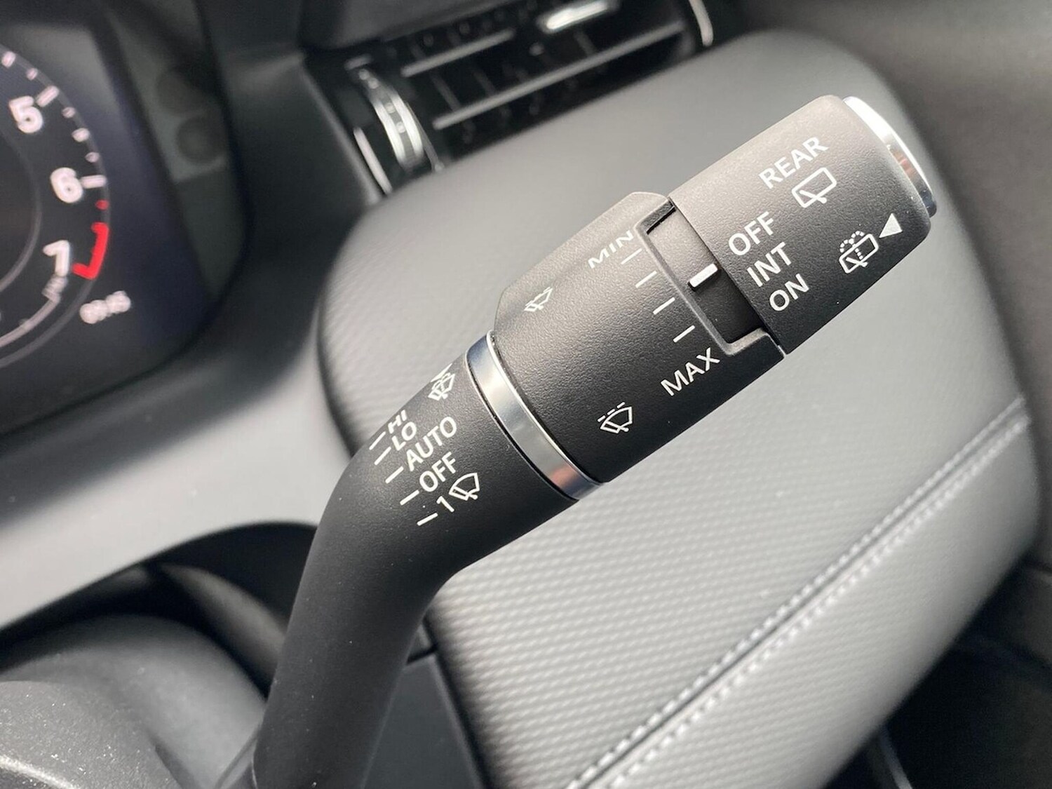 Used Land Rover Discovery Sport 2024 for sale - 78193925: Photo 42