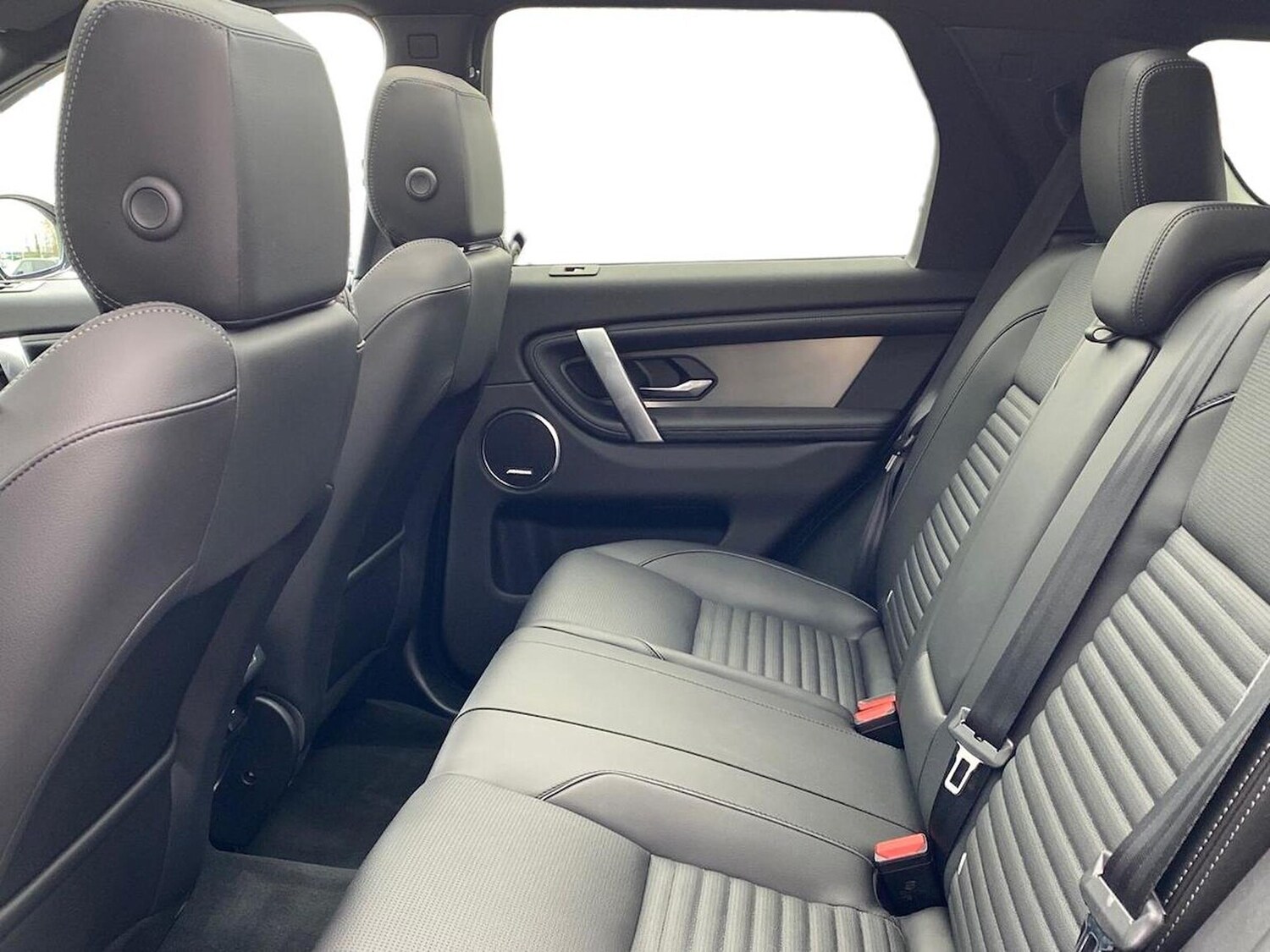 Used Land Rover Discovery Sport 2024 for sale - 78193925: Photo 6