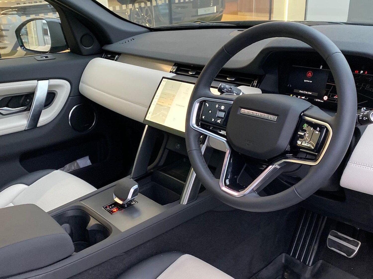 Used Land Rover Discovery Sport 2025 for sale - 78193775: Photo 28