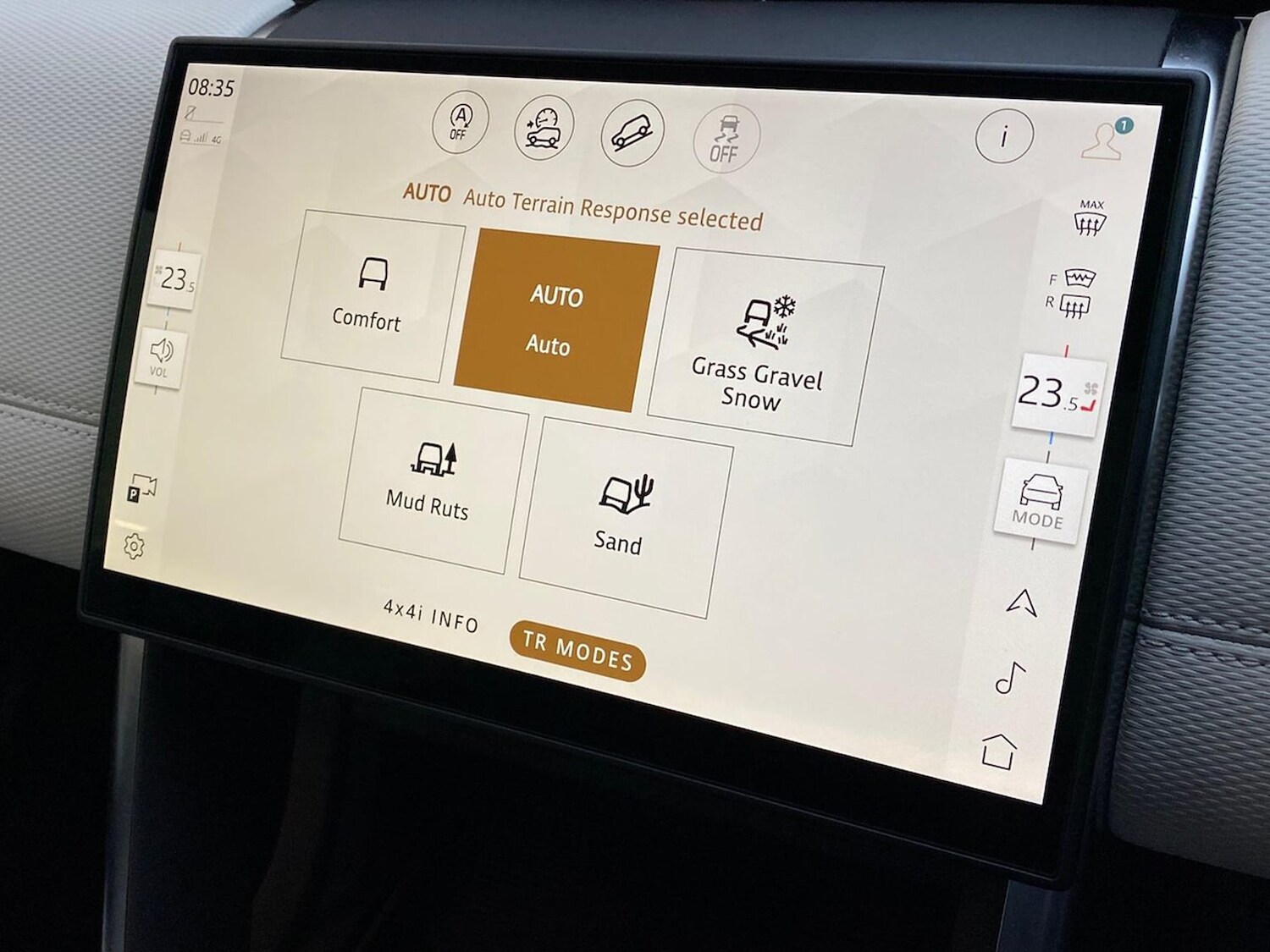 Used Land Rover Discovery Sport 2025 for sale - 78193775: Photo 36