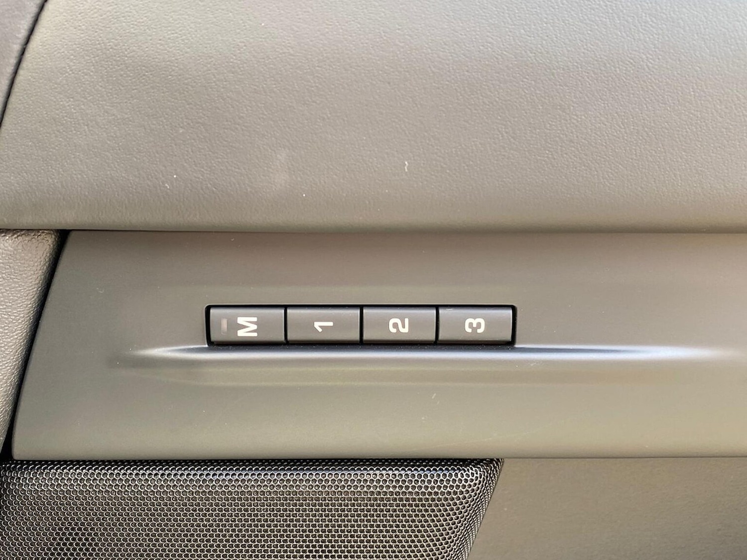 Used Land Rover Range Rover Evoque 2025 for sale - 78193985: Photo 27