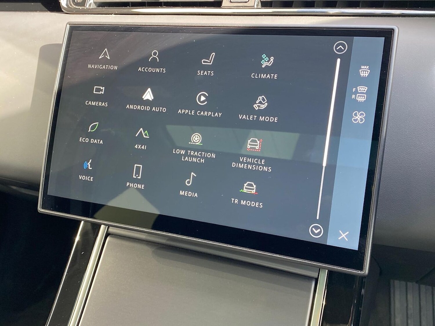 Used Land Rover Range Rover Evoque 2025 for sale - 78193985: Photo 30