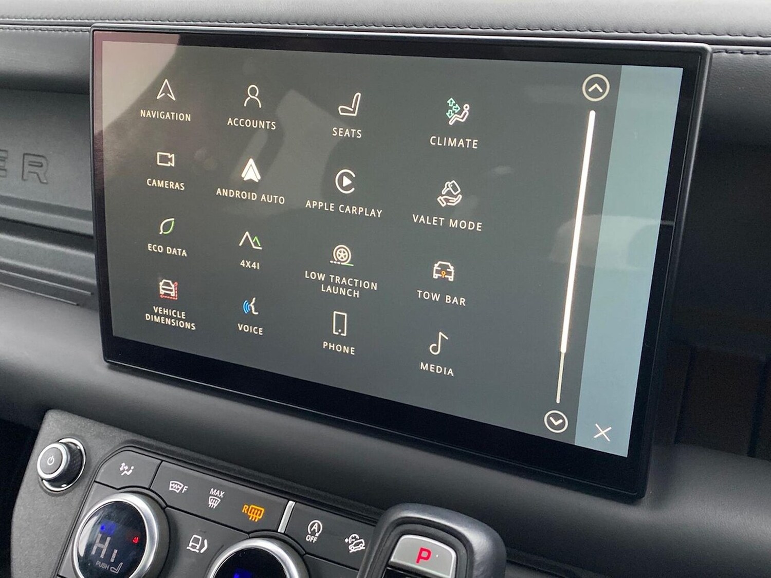 Used Land Rover Defender 2022 for sale - 77487684: Photo 29