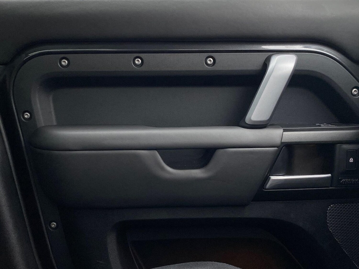 Used Land Rover Defender 2022 for sale - 77487684: Photo 40