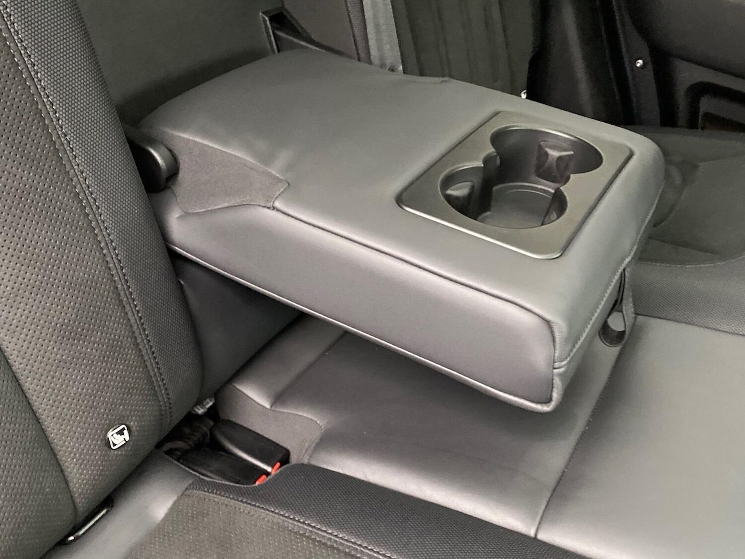 Used Land Rover Defender 2022 for sale - 77487684: Photo 43