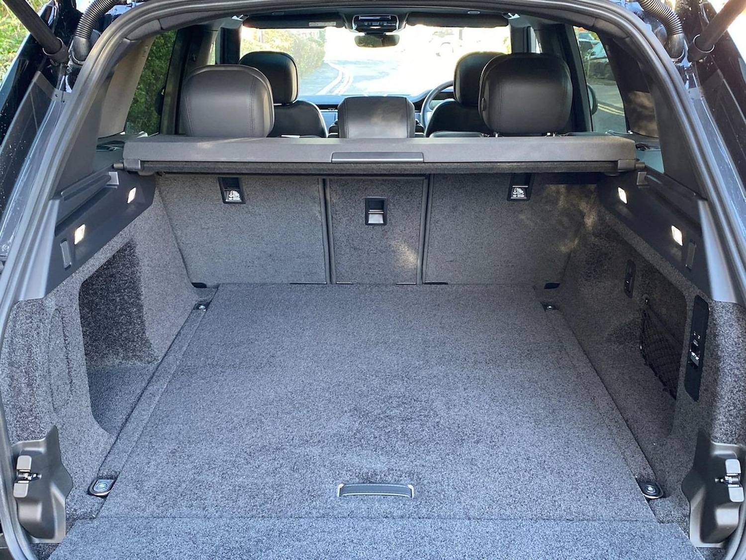 Used Land Rover Range Rover 2025 for sale - 77001916: Photo 12