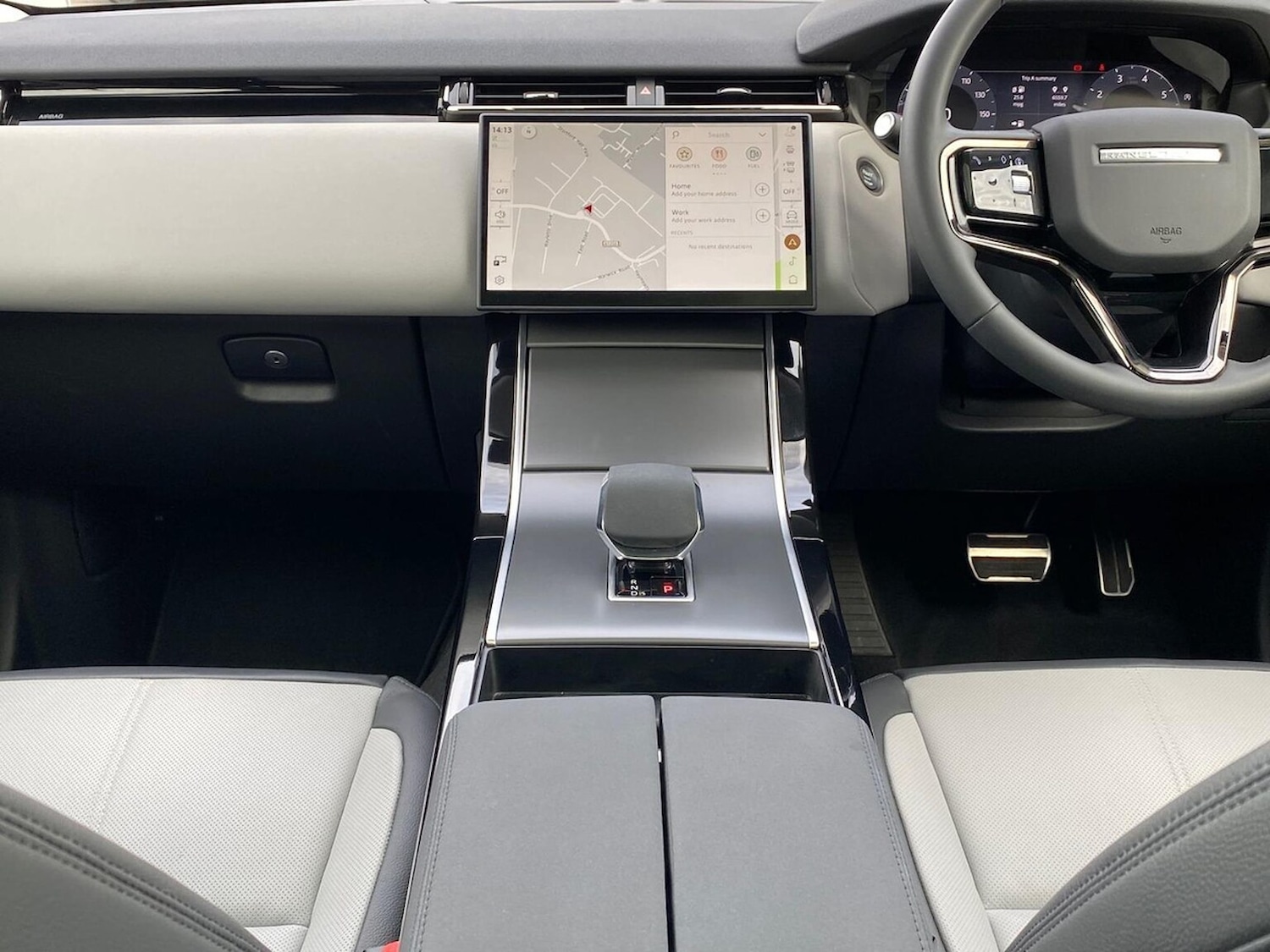 Used Land Rover Range Rover Velar 2025 for sale - 76893251: Photo 14