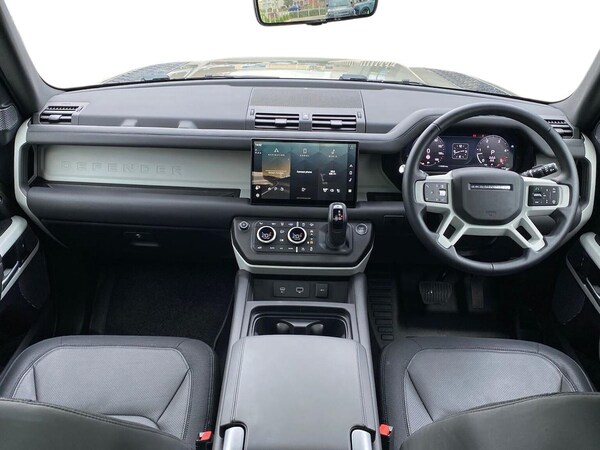 Used Land Rover Defender 2024 for sale - 76211986: Photo 9