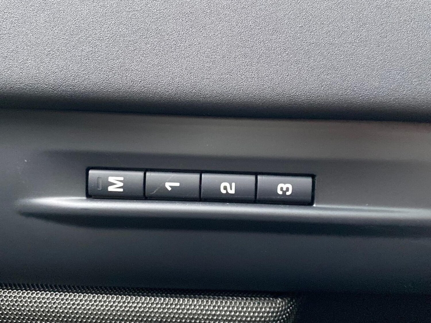 Used Land Rover Range Rover Evoque 2025 for sale - 77487815: Photo 41