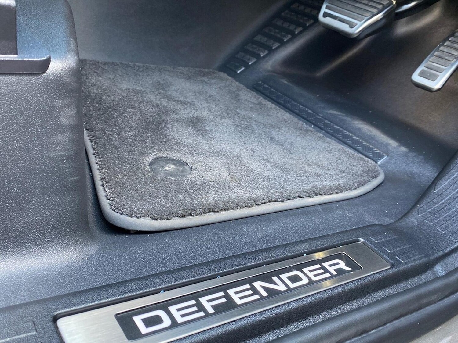 Used Land Rover Defender 2025 for sale - 76253690: Photo 33