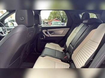 Used Land Rover Discovery Sport 2026 for sale - 79430251: Photo