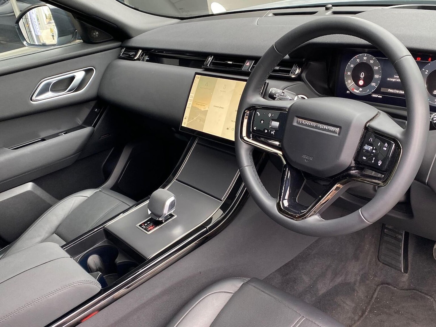 Used Land Rover Range Rover Velar 2023 for sale - 77796983: Photo 25