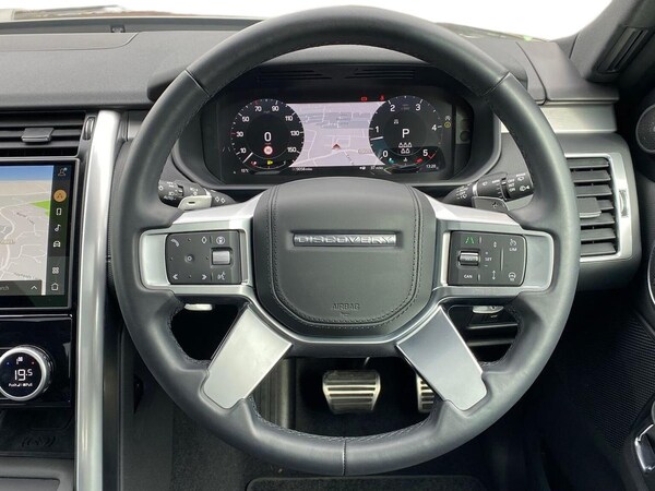 Used Land Rover Discovery 2025 for sale - 76220409: Photo 15