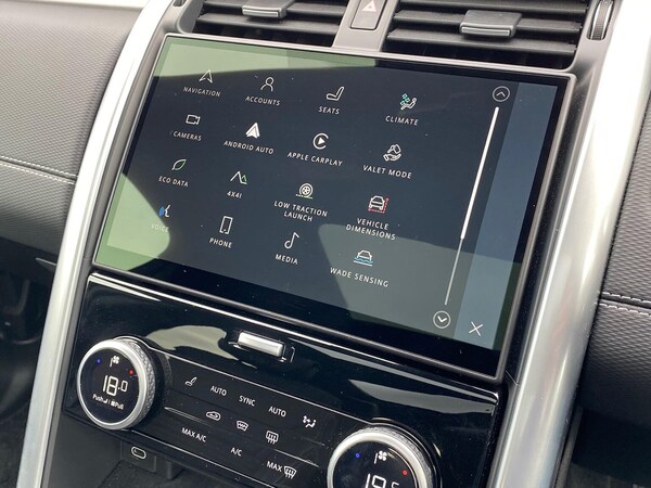 Used Land Rover Discovery 2025 for sale - 76220409: Photo 30