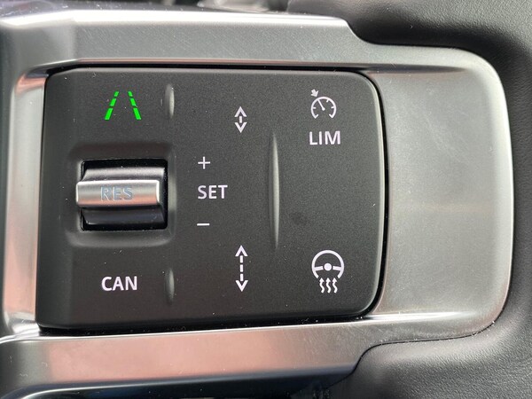 Used Land Rover Discovery 2025 for sale - 76220409: Photo 39