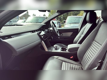 Used Land Rover Discovery Sport 2026 for sale - 79557202: Photo