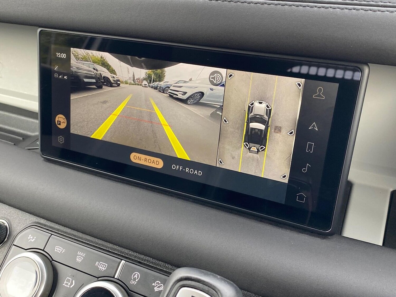 Used Land Rover Defender 2024 for sale - 76225129: Photo 12