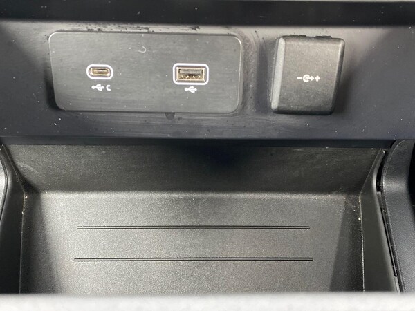 Used Land Rover Defender 2024 for sale - 76225129: Photo 22